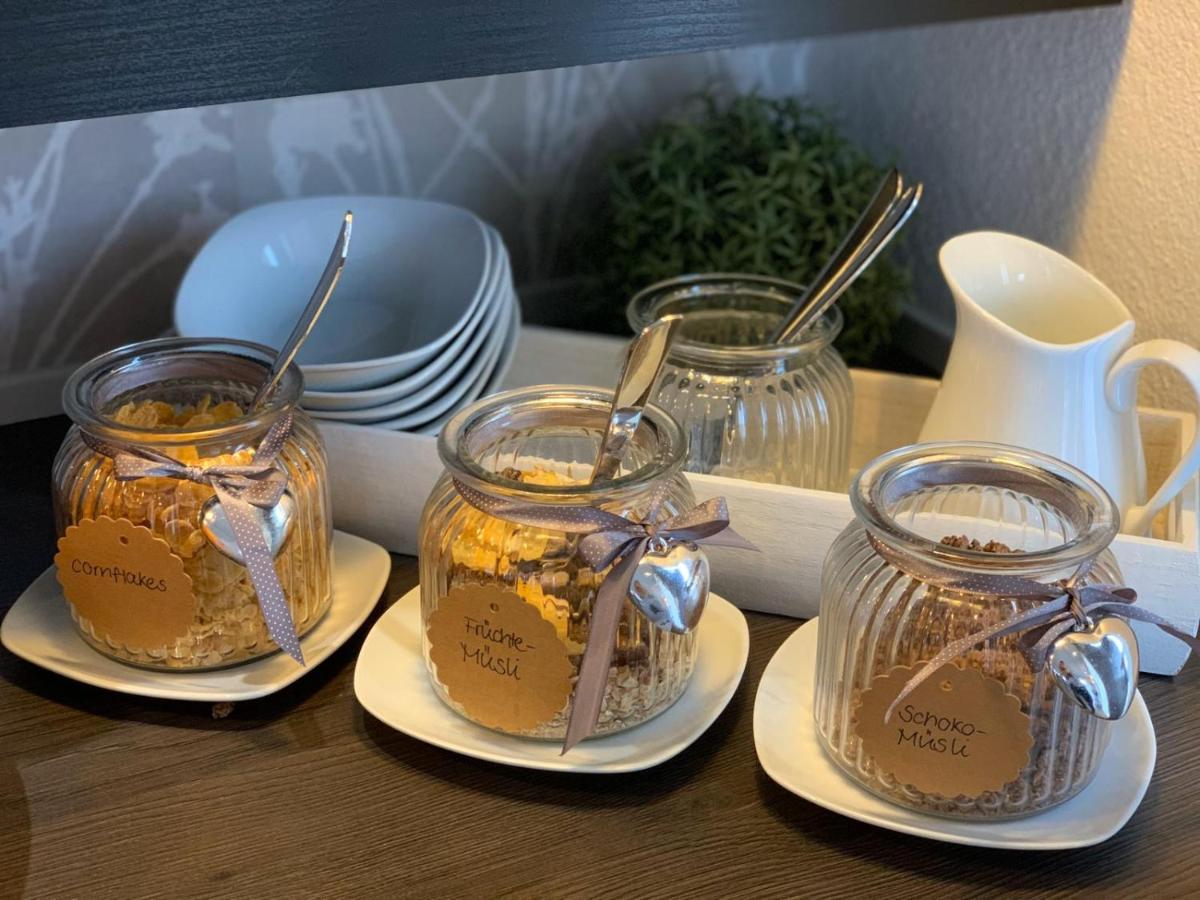 Pension M Mühldorf Esterno foto